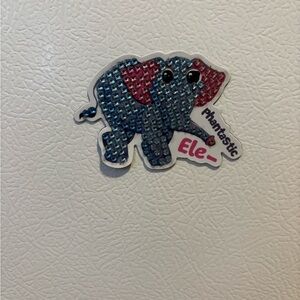 Phantastic Elephant Magnet
